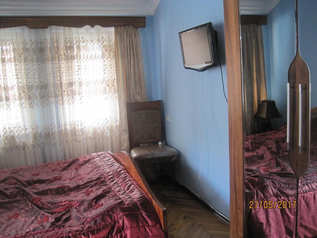 Metaxa Guesthouse Batoumi Extérieur photo