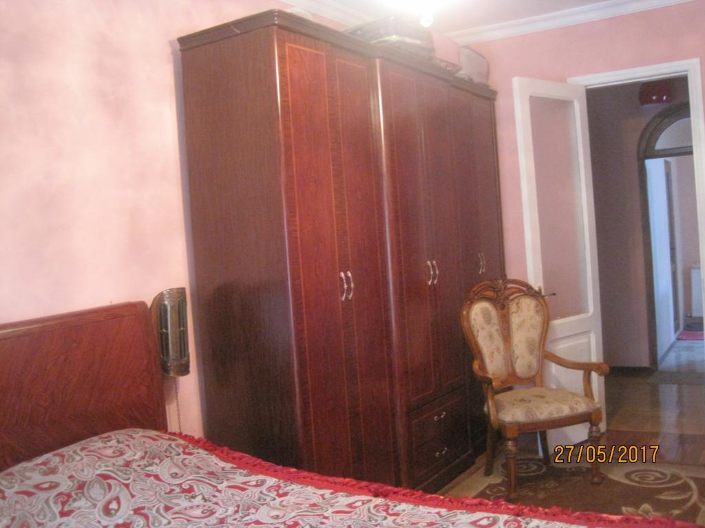 Metaxa Guesthouse Batoumi Extérieur photo